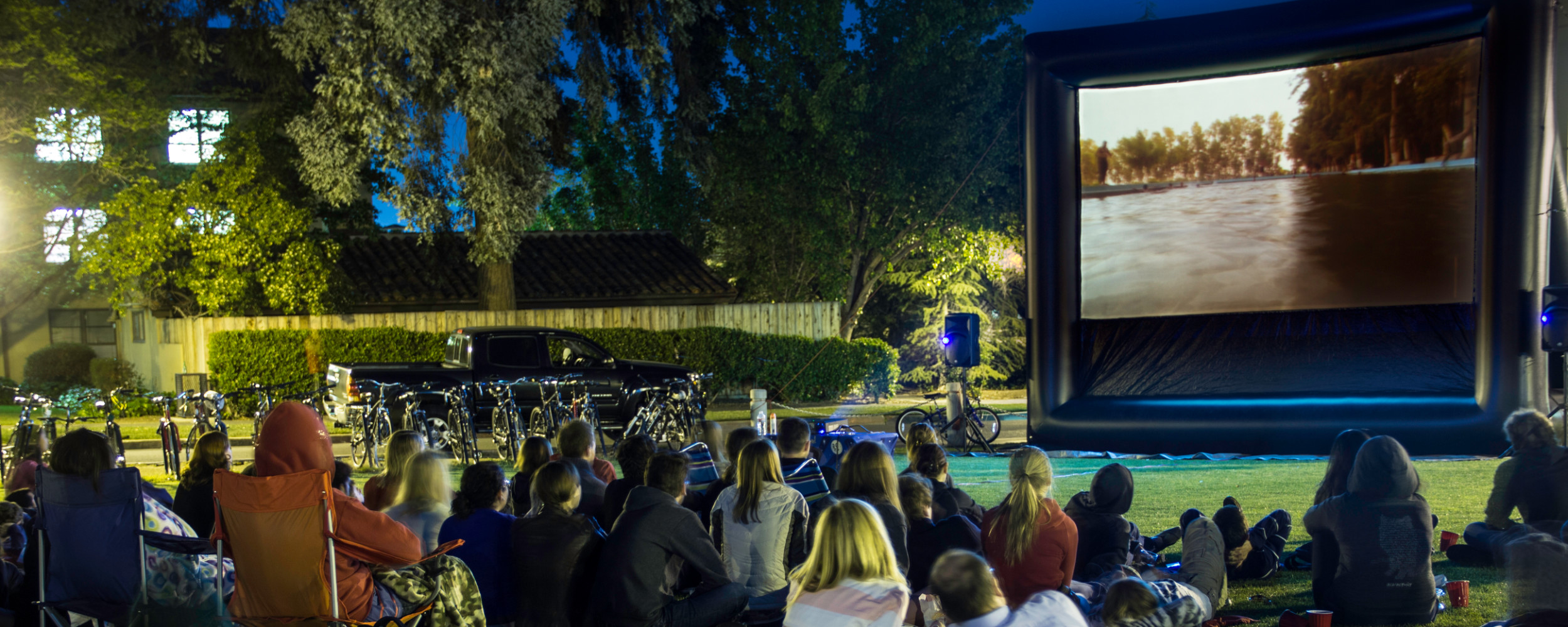 Mississippi-outdoor-movie-party