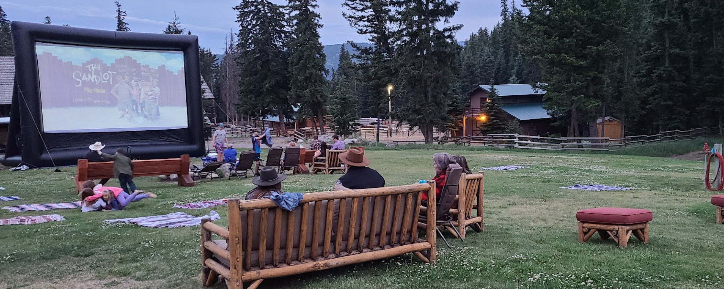 Montana-outdoor-movie-party