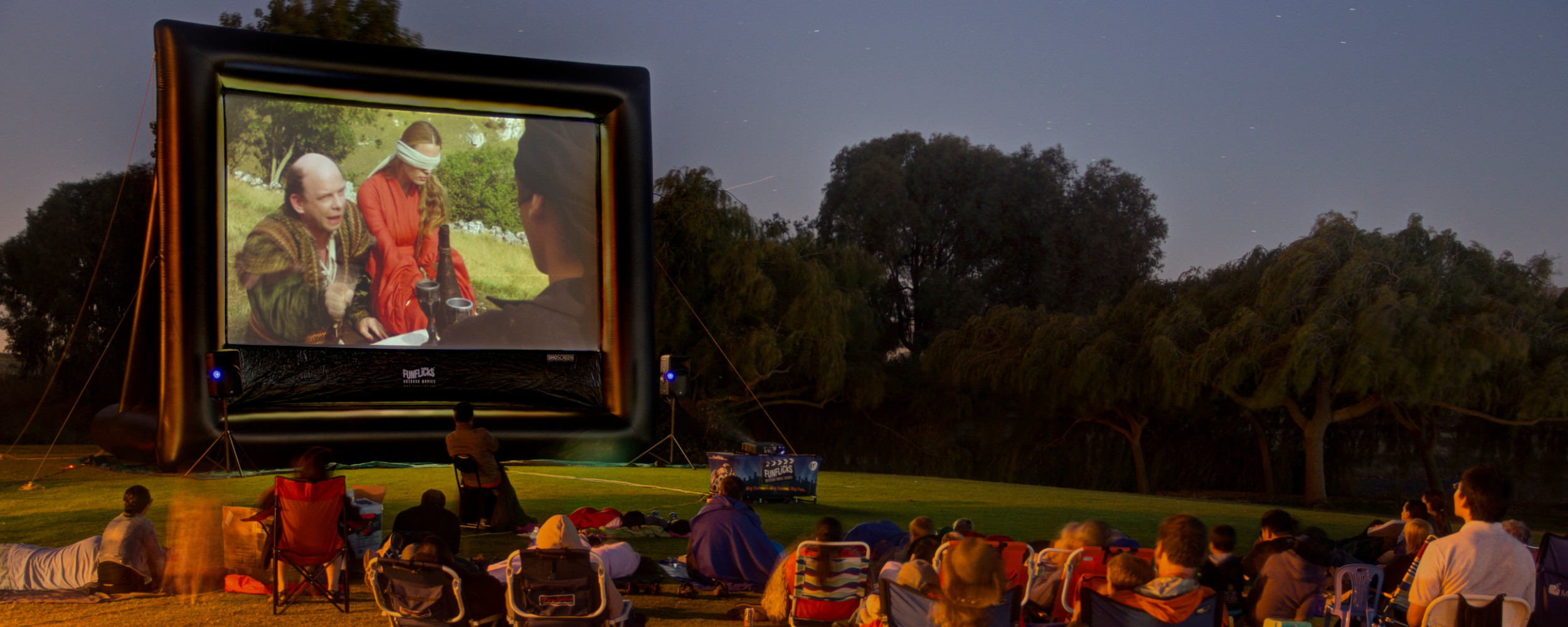 Ohio-outdoor-movie-party