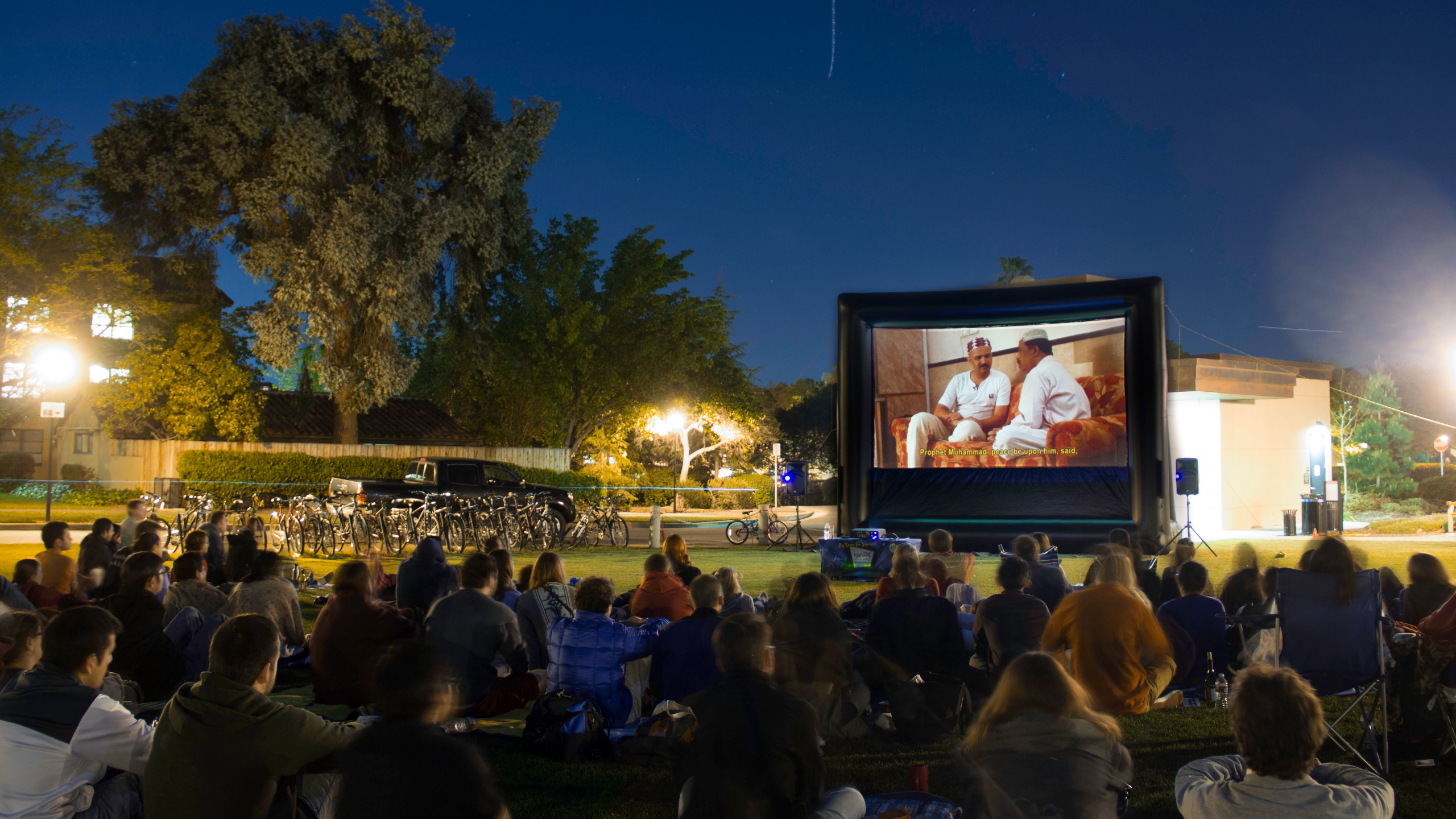 Harrisburg Projector Screen Rental Services FunFlicks® PA