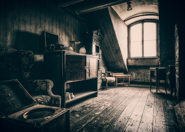Vintage escape room