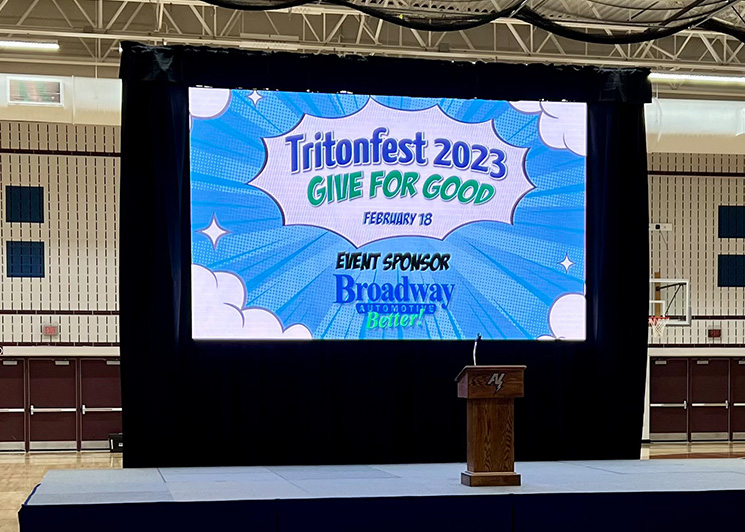 FunFlicks inflatable screen at an indoor charity event