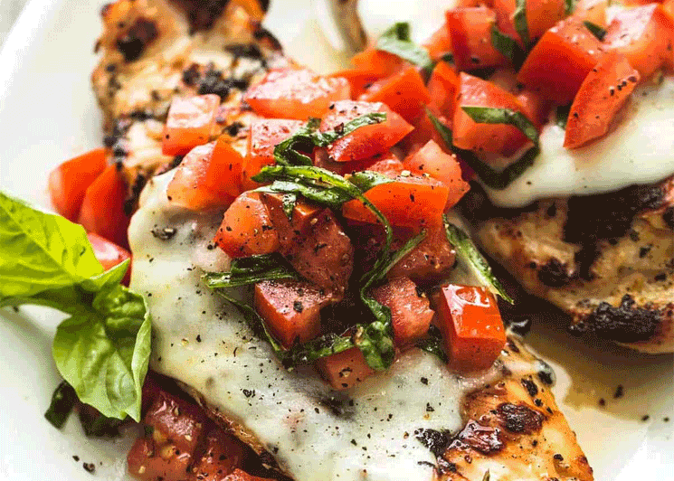 Grilled Bruschetta Chicken by Creme de la Crumb