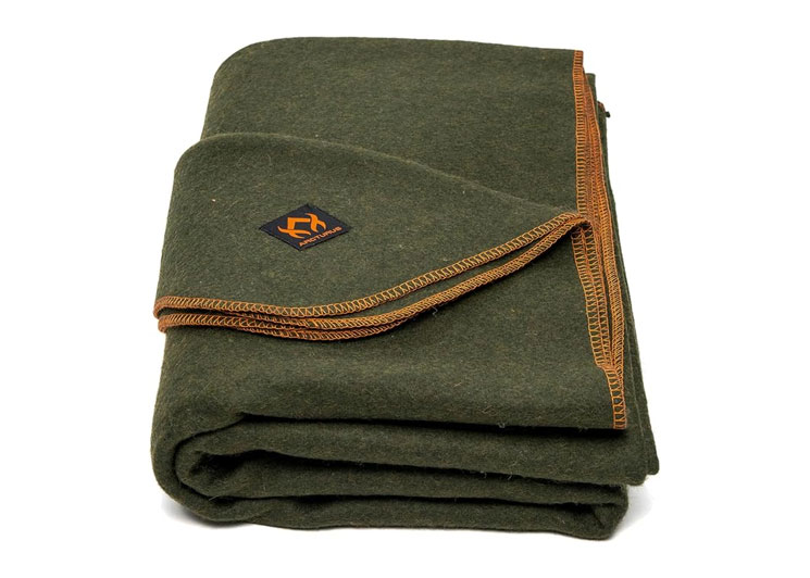 outdoor-blanket